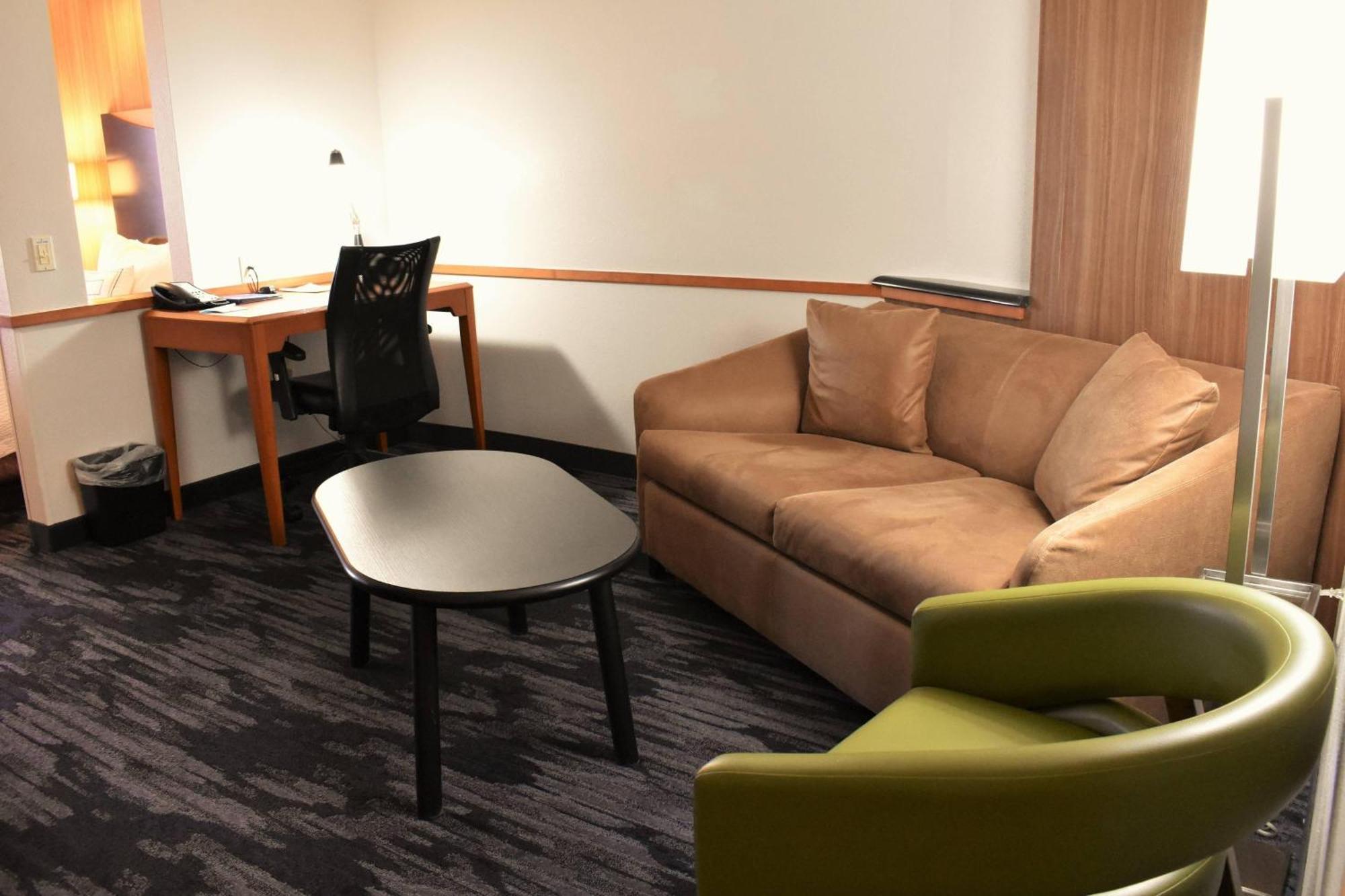 Fairfield Inn And Suites By Marriott Strasburg Shenandoah Valley Екстериор снимка