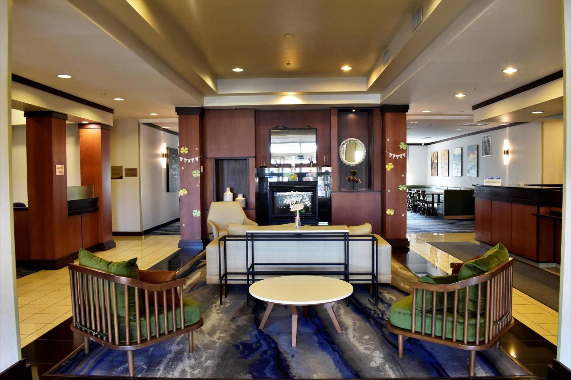 Fairfield Inn And Suites By Marriott Strasburg Shenandoah Valley Екстериор снимка